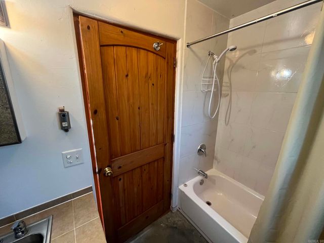 426 Polk Road 117, Mena, AR 71953