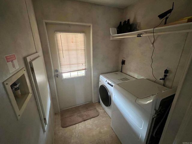 426 Polk Road 117, Mena, AR 71953