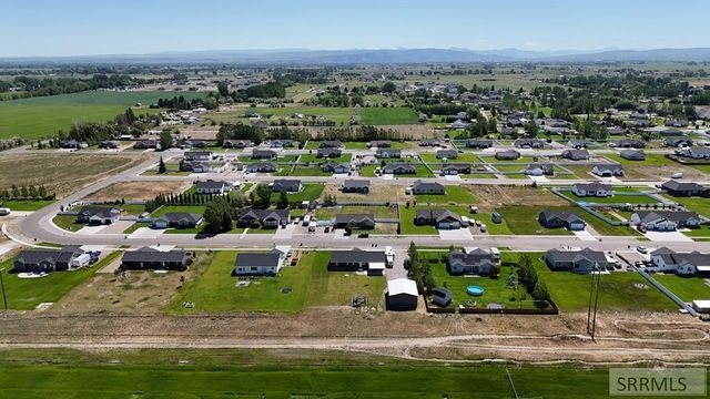 179 N 4032 E, Rigby, ID 83442