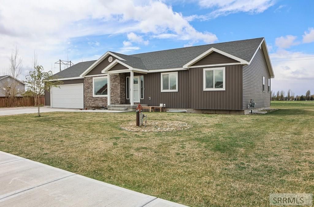 Image 6 of property listing at 179 N 4032 E, Rigby, ID 83442