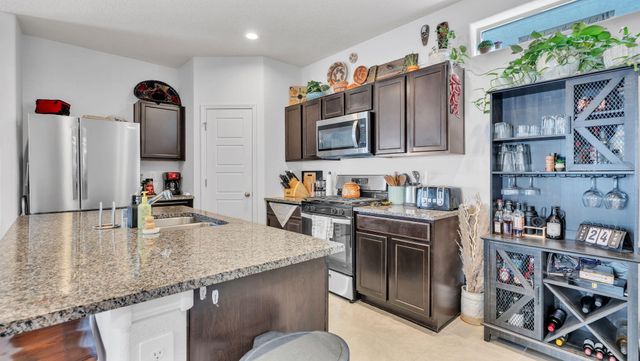 1824 Villa Contesa, Los Lunas, NM 87031