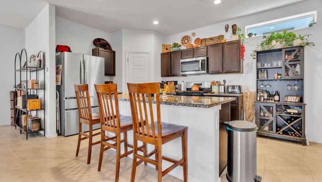 1824 Villa Contesa, Los Lunas, NM 87031