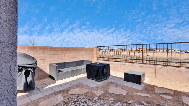 1824 Villa Contesa, Los Lunas, NM 87031