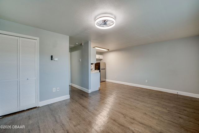 1290 9th St Apt 205, Daytona Beach, FL 32117