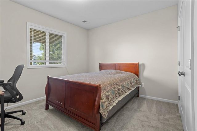 24814 W 144th Terrace, Olathe, KS 66061