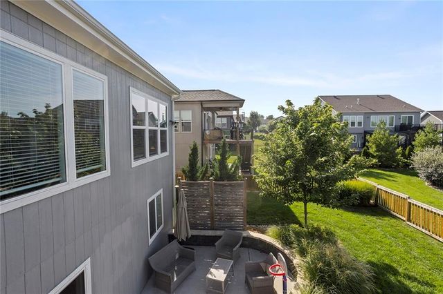 24814 W 144th Terrace, Olathe, KS 66061