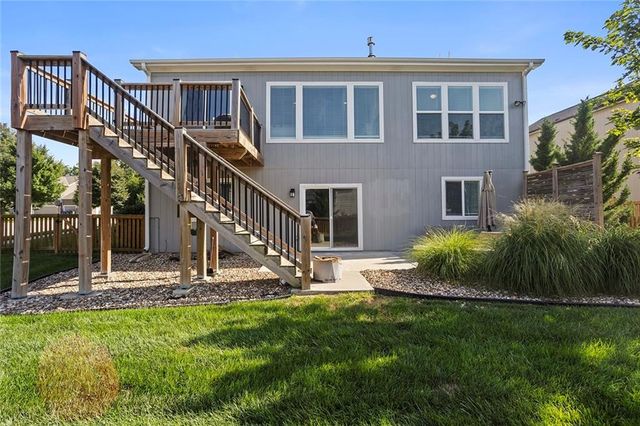 24814 W 144th Terrace, Olathe, KS 66061