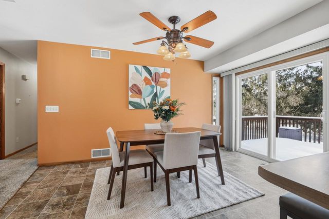 1051 CUSTER SQUARE, Stevens Point, WI 54482