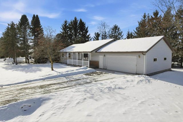 1051 CUSTER SQUARE, Stevens Point, WI 54482
