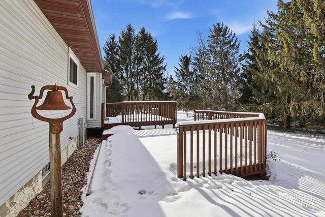 1051 CUSTER SQUARE, Stevens Point, WI 54482