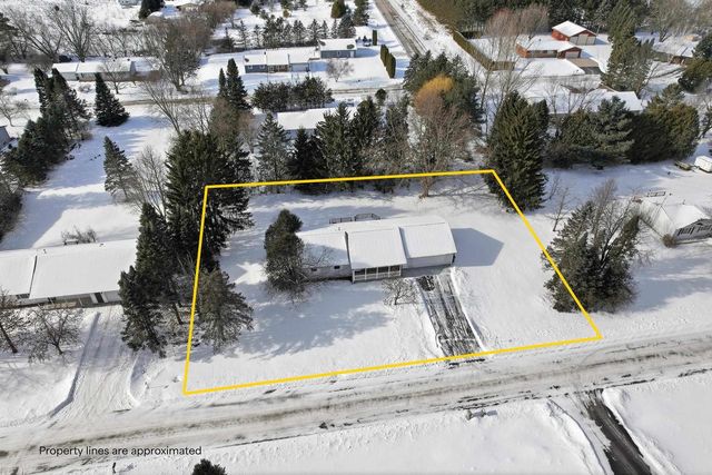 1051 CUSTER SQUARE, Stevens Point, WI 54482