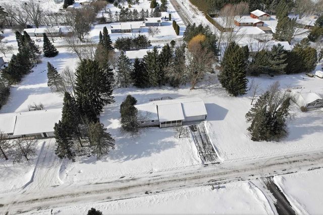 1051 CUSTER SQUARE, Stevens Point, WI 54482