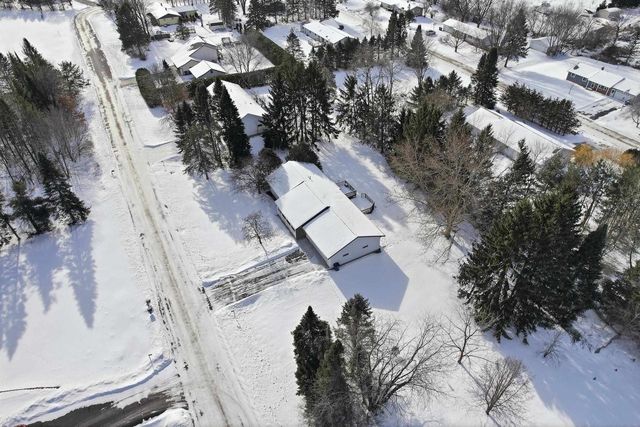 1051 CUSTER SQUARE, Stevens Point, WI 54482