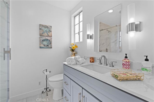 874 W 33rd Way, Long Beach, CA 90806