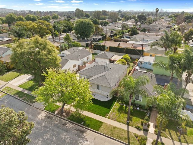 874 W 33rd Way, Long Beach, CA 90806