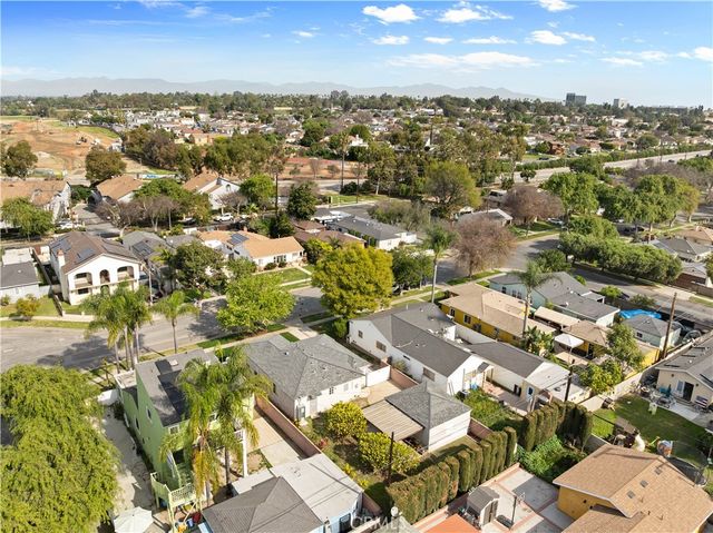 874 W 33rd Way, Long Beach, CA 90806