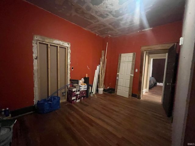 1716 15th St, Bedford, IN 47421