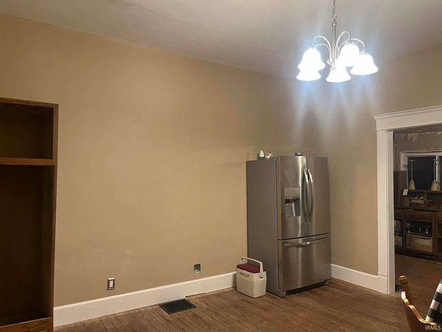 1716 15th St, Bedford, IN 47421