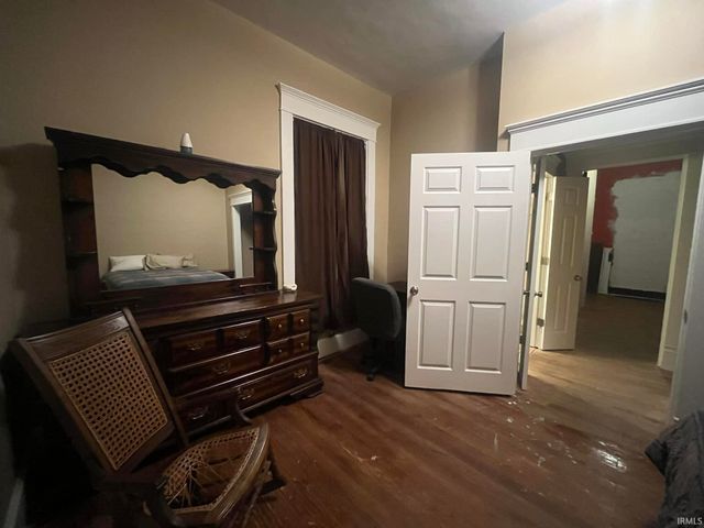 1716 15th St, Bedford, IN 47421