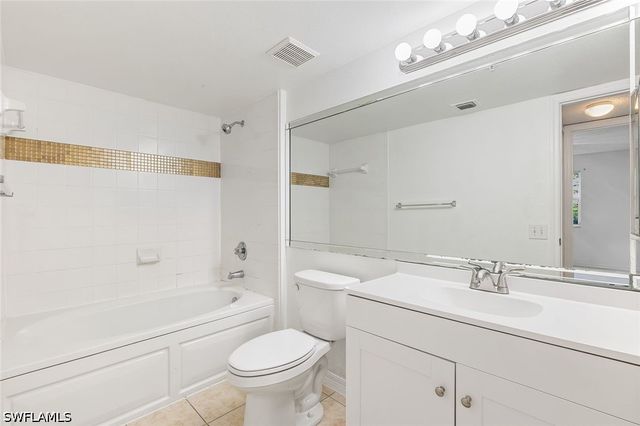 8920 Colonnades CT E 518, Bonita Springs, FL 34135