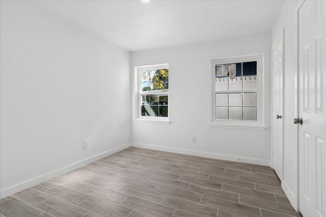 4045 Wind River Drive, Dallas, TX 75216