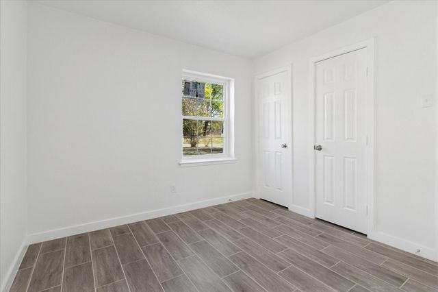 4045 Wind River Drive, Dallas, TX 75216