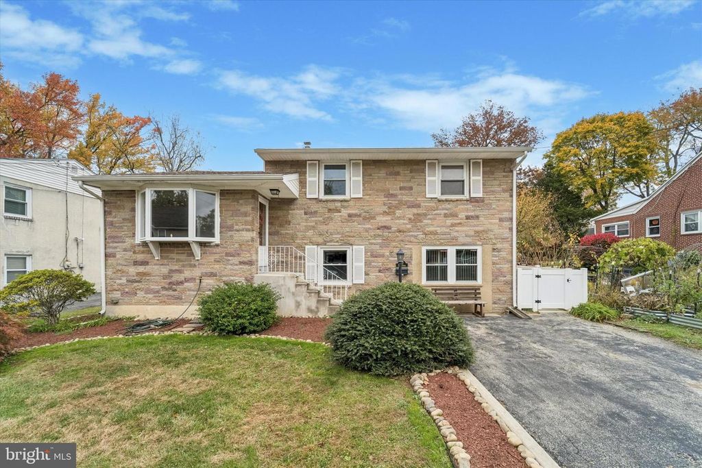 742 AGNES AVE, Morton, PA 19070