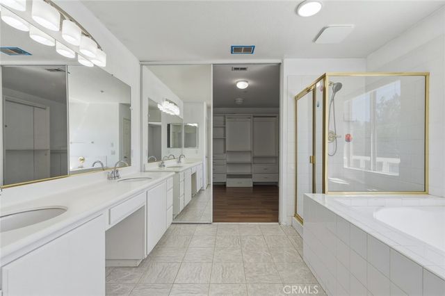 16581 Escalon, Fontana, CA 92336