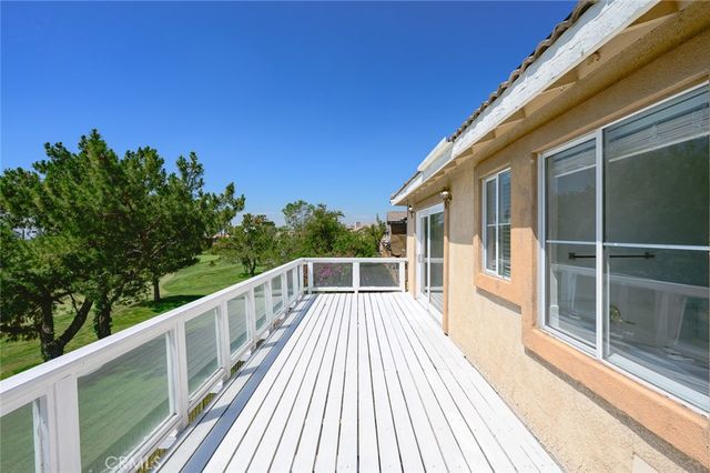 16581 Escalon, Fontana, CA 92336