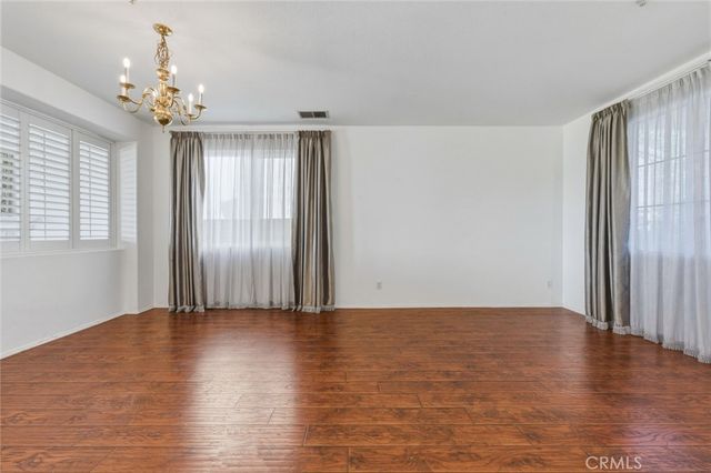 16581 Escalon, Fontana, CA 92336