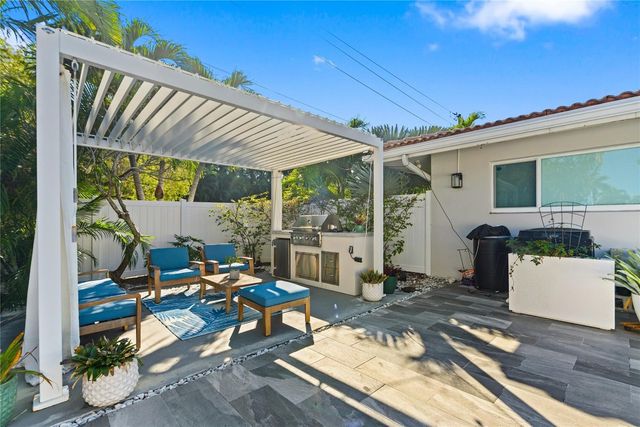 2615 NE 26th Street, Fort Lauderdale, FL 33305