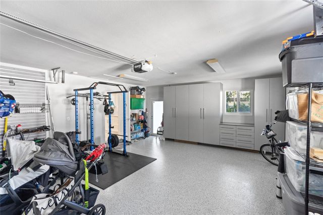 2615 NE 26th Street, Fort Lauderdale, FL 33305