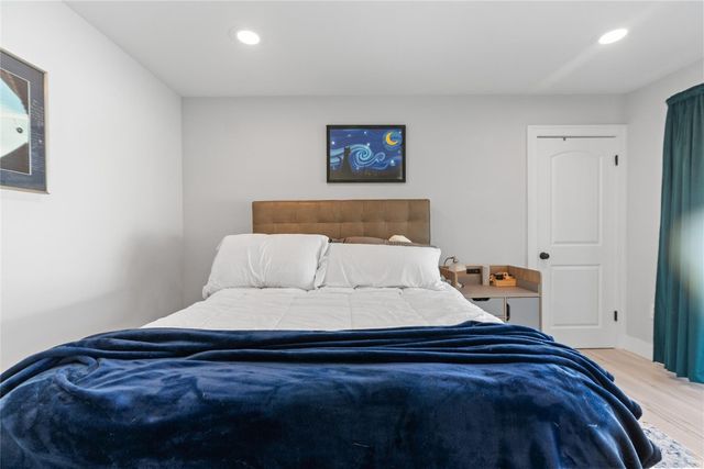 2615 NE 26th Street, Fort Lauderdale, FL 33305