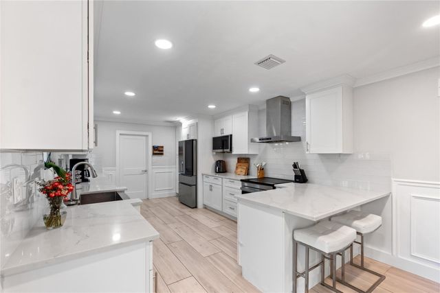 2615 NE 26th Street, Fort Lauderdale, FL 33305