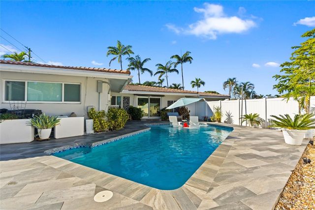 2615 NE 26th Street, Fort Lauderdale, FL 33305