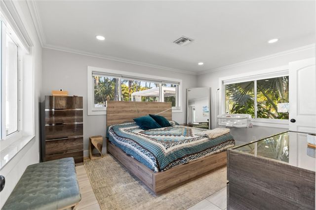 2615 NE 26th Street, Fort Lauderdale, FL 33305