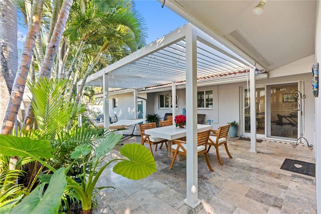 2615 NE 26th Street, Fort Lauderdale, FL 33305