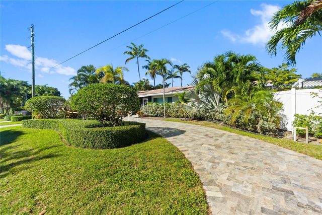 2615 NE 26th Street, Fort Lauderdale, FL 33305