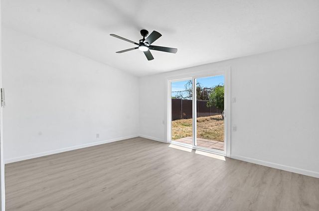 2681 S Ivy Avenue, Fresno, CA 93706