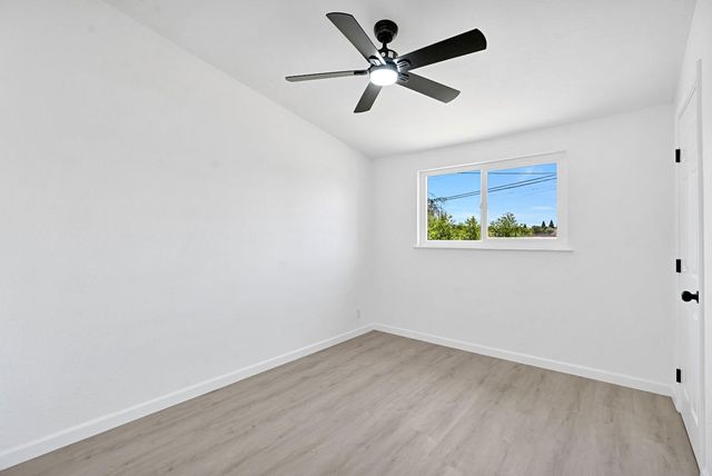 2681 S Ivy Avenue, Fresno, CA 93706