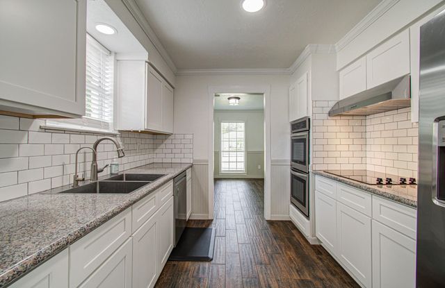 2002 Seagate Lane, Houston, TX 77062