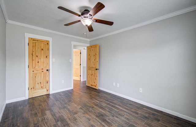 2002 Seagate Lane, Houston, TX 77062