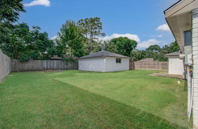 2002 Seagate Lane, Houston, TX 77062