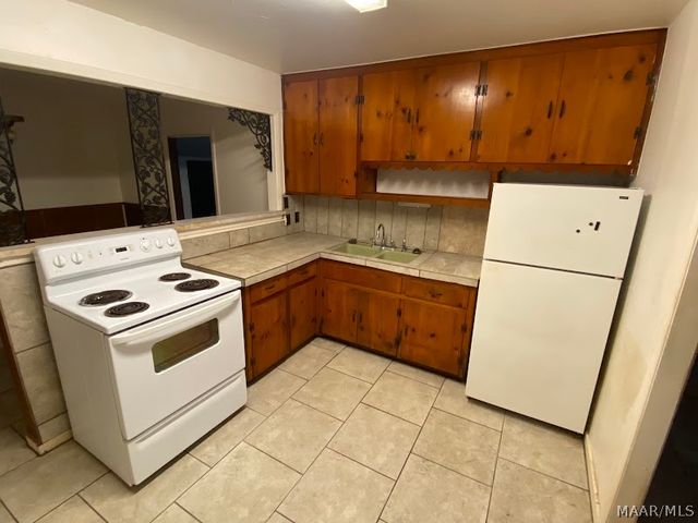 3452 HARRIS Street, Montgomery, AL 36110