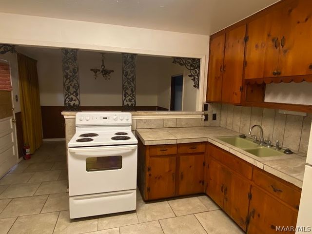 3452 HARRIS Street, Montgomery, AL 36110