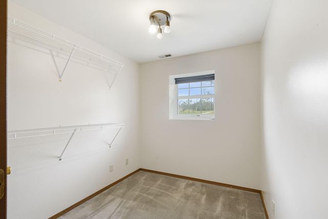 6006 E OREAR RD, Columbia, MO 65202