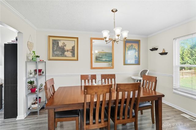 2141 E Rosina Drive, Miamisburg, OH 45342