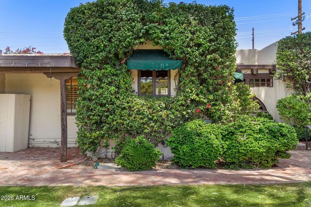 4040 E ELM Street, Phoenix, AZ 85018