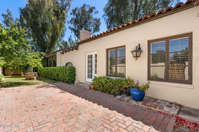 4040 E ELM Street, Phoenix, AZ 85018