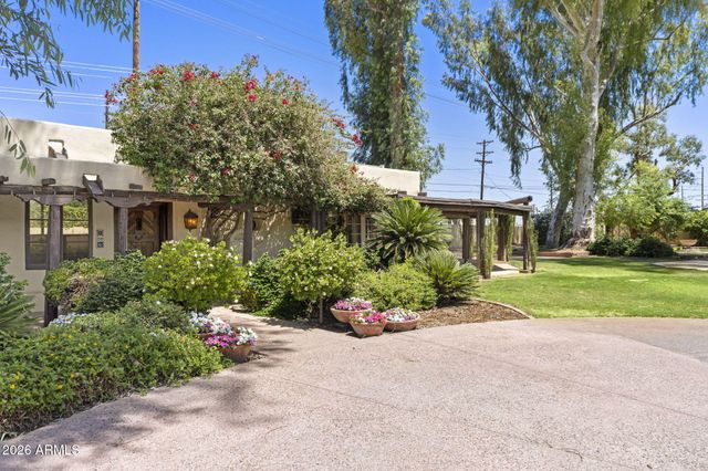 4040 E ELM Street, Phoenix, AZ 85018